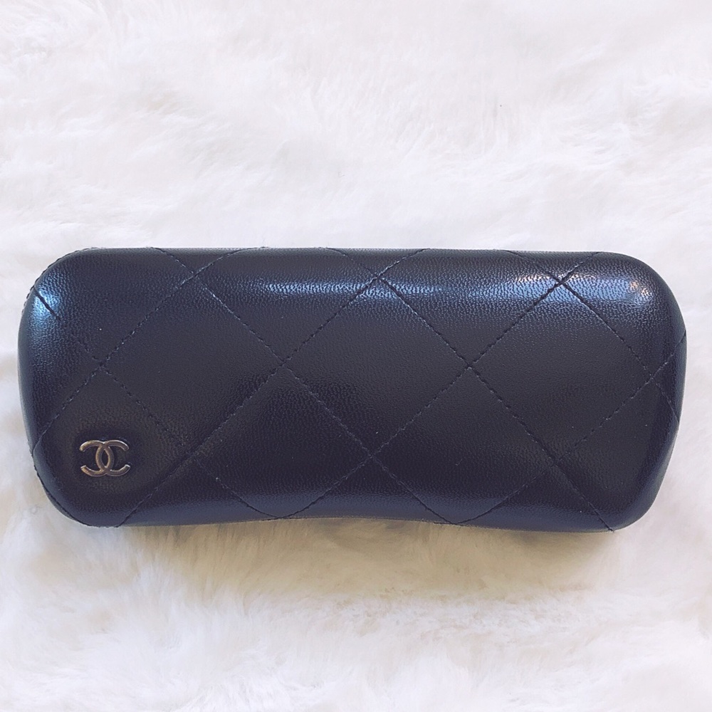 CHANEL LAMBSKIN QUILTED SUNGLASSES CASE SMALL